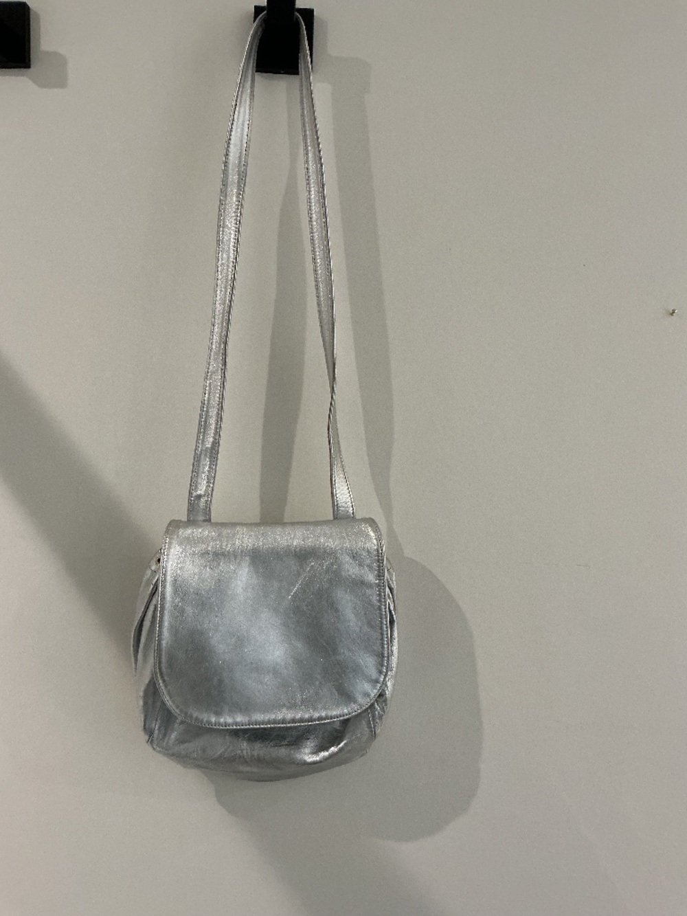 Fratelli Rossetti Vintage Metallic Silver Leather Crossbody Bag MINT